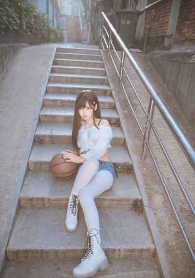 波多野结衣女教师A在线HD_国产剧高清完整版播放