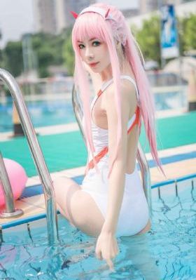 局长揉着秘书的双乳_HD在线手机播放