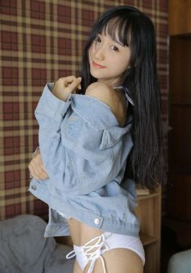 《漂亮的女邻居》韩国在线_1080P完整在线观看